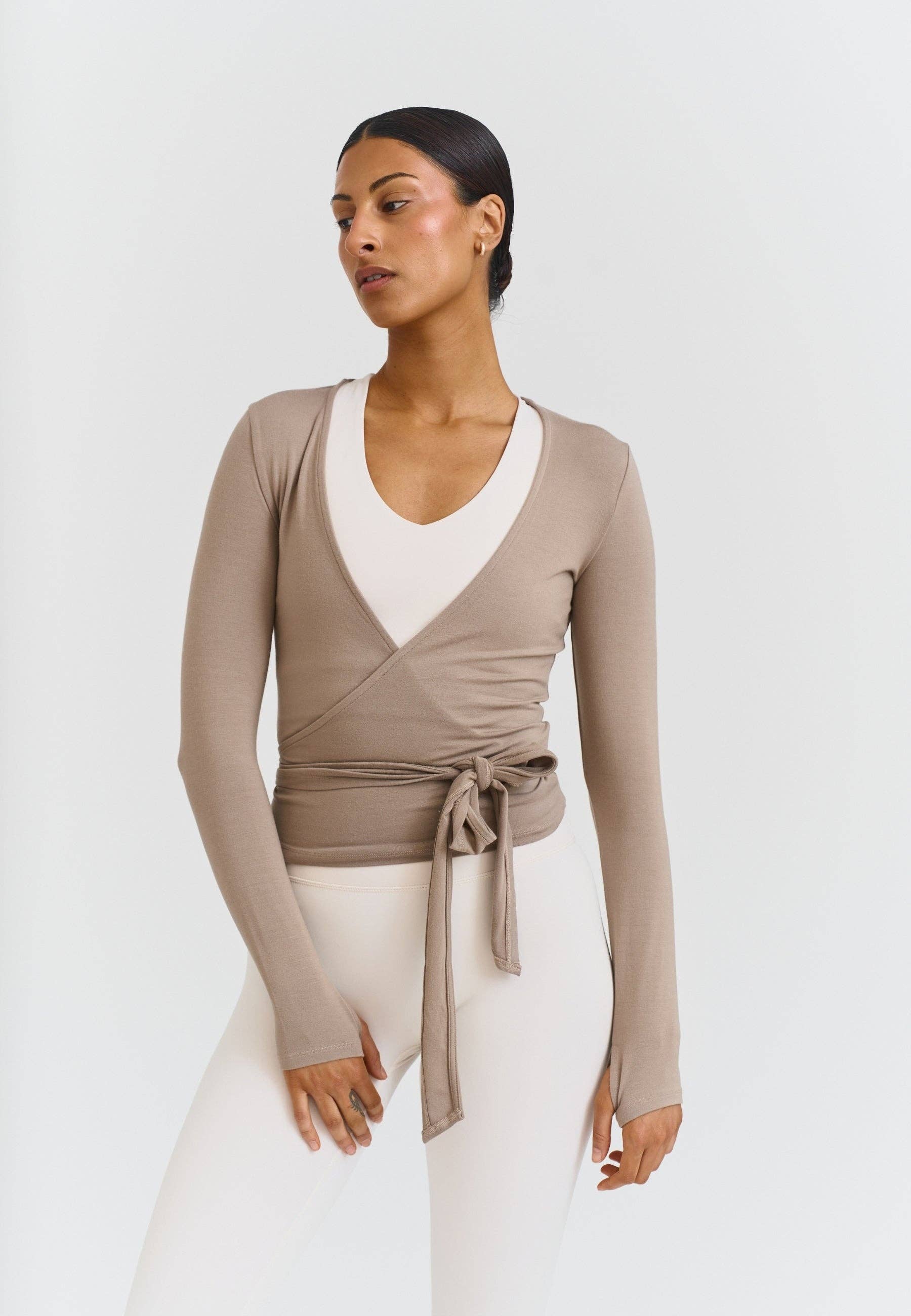 Sisterly Tribe - Wholesale Sporttop - Dames - Soft ballet wikkelshirt - klei6