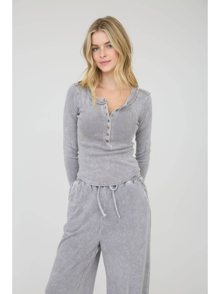 J.O.A - Wholesale Gebreide top - Dames - GEWASSEN LANGE MOUWEN GERIBBELDE HENLEY BREISEL TOP7
