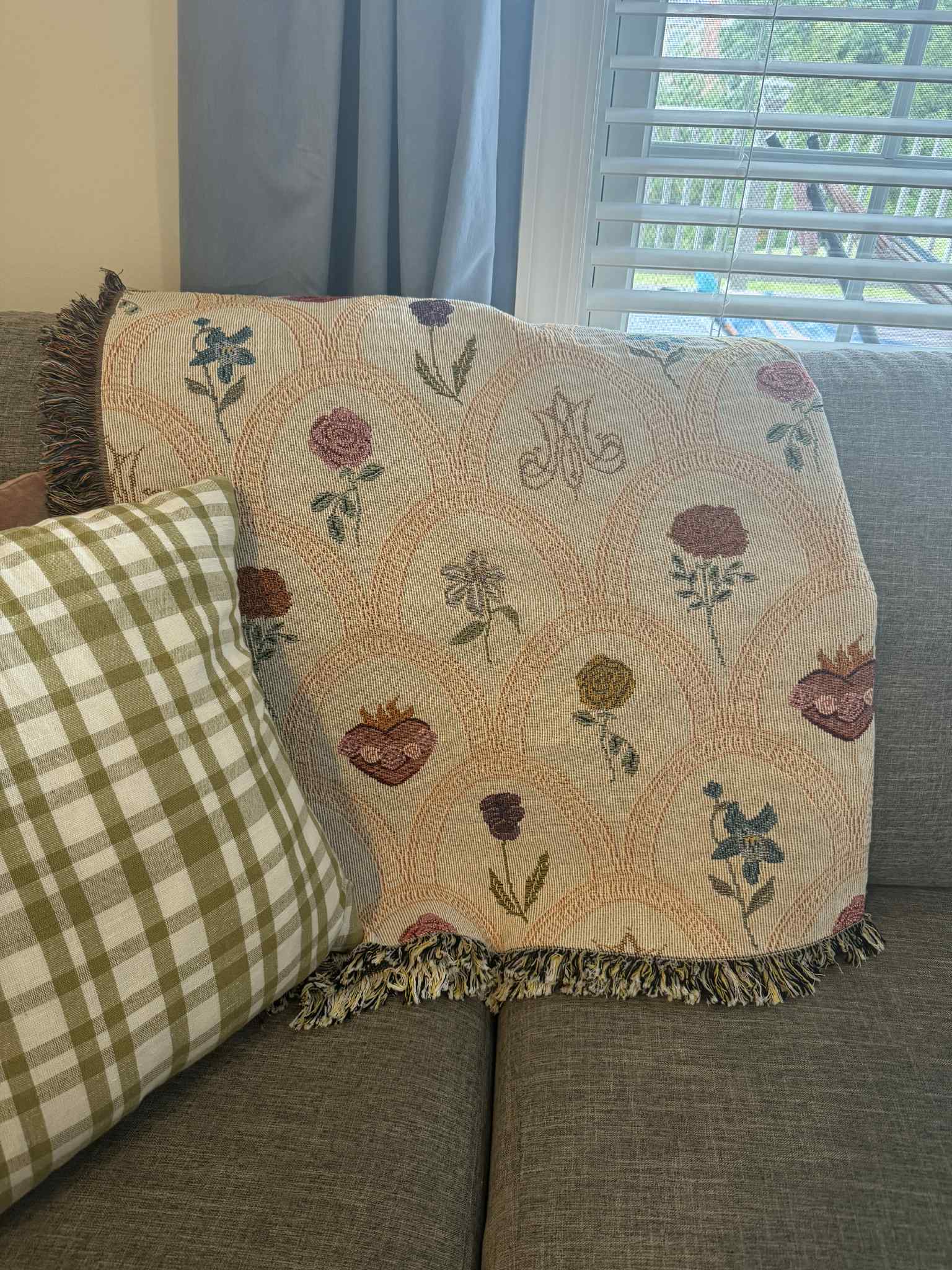 Brick House in the City - Wholesale Throw Blanket - Mary's Sacred Garden Woven Blanket1