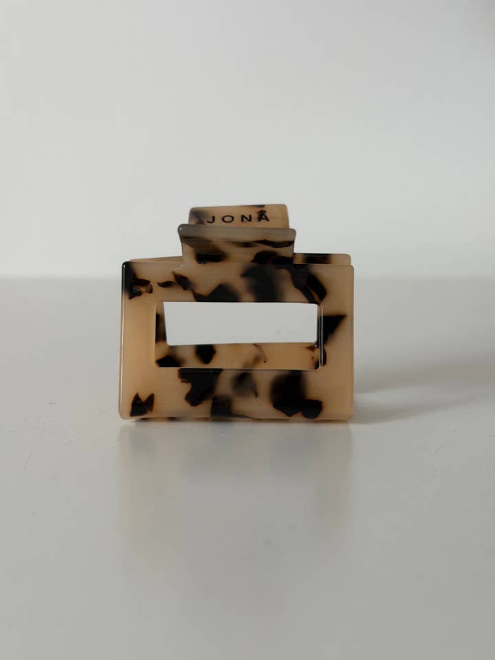 HAIR CLIP JOSEFIN tortoise (FAIR) for wholesale by JONÅ THE LABEL