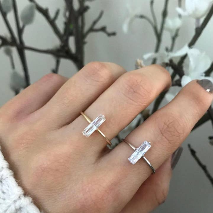 Modern Opus - Wholesale Single Stone/Solitaire Ring - Baguette Bar Ring - Cz Baguette3
