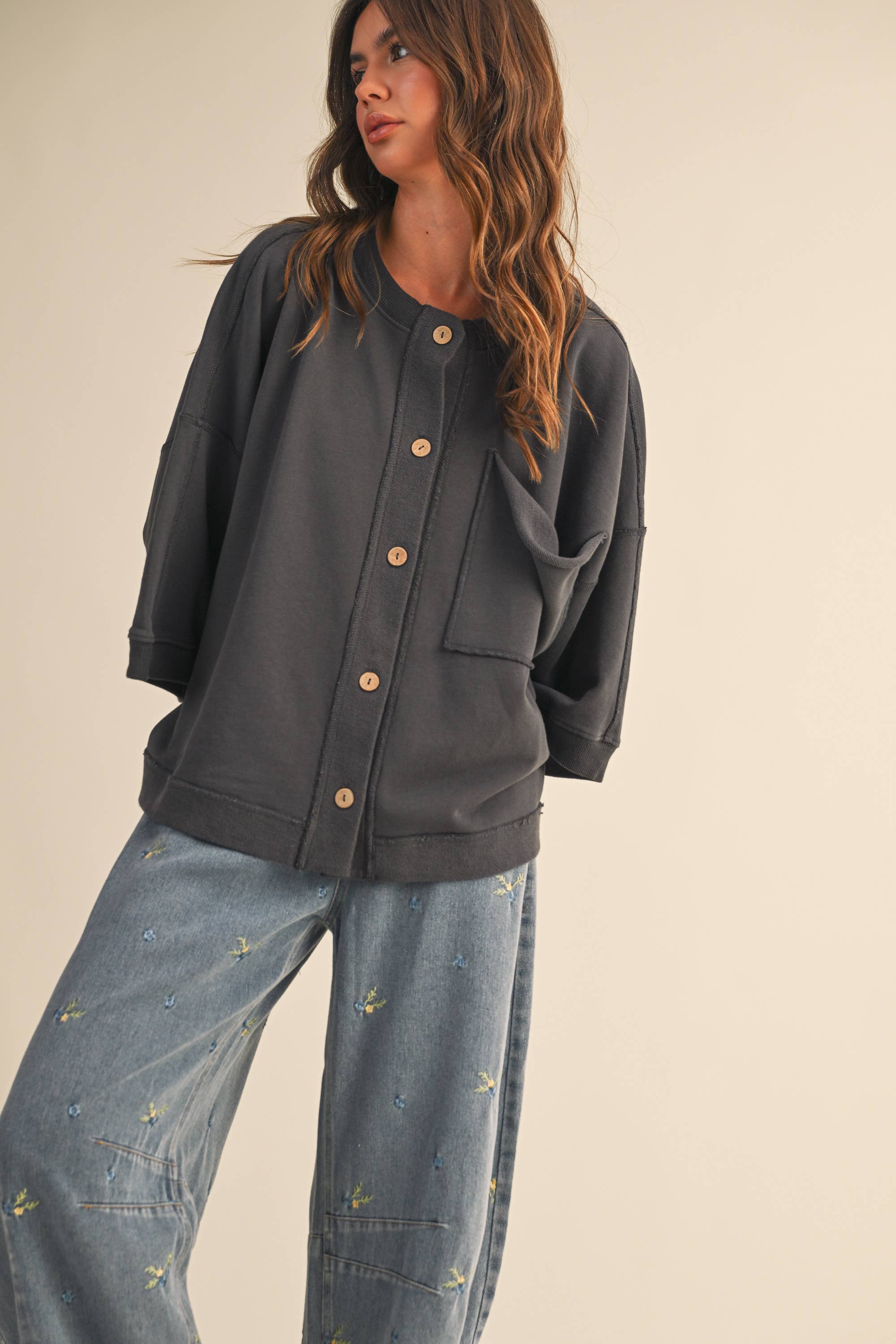 Klesis - Wholesale Button Down Shirt - Women's - IJ1589  FRONT POCKET BUTTON DOWN OVERSIZED SOLID TOP4