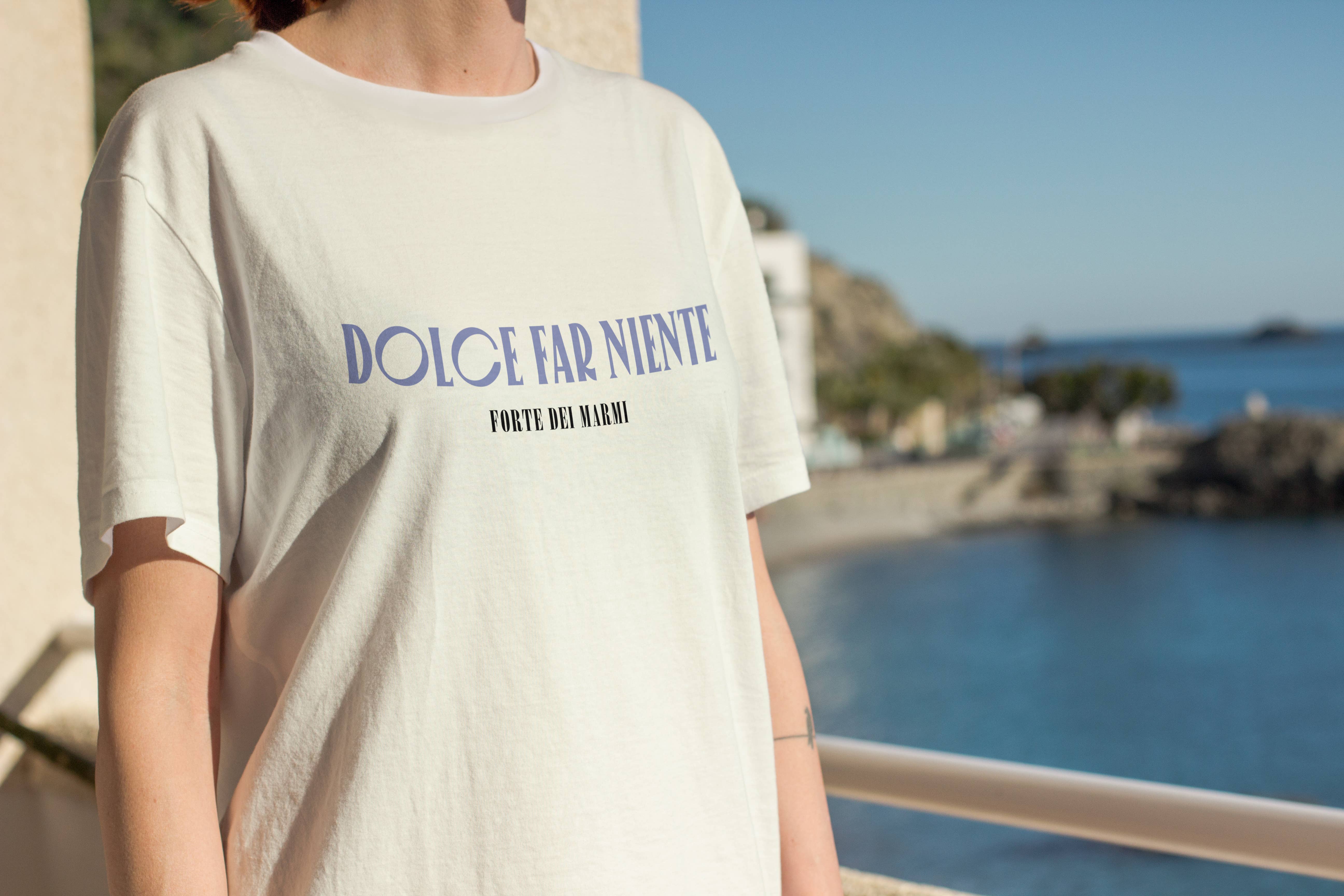 #MAISENZA - Venta al por mayor Camiseta serigrafiada - Hombre - Camiseta para hombre Off White edición limitada Dolce far niente Forte dei Marmi1