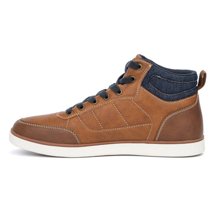 S3 Holding - Wholesale Lifestyle trainers – Men′s - Reserved Footwear New York Men's Deion Sneakers2