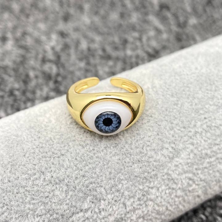 Mio Queena - Vente Bague de cocktail/de cérémonie - Bague Evil Eyes en résine dorée2