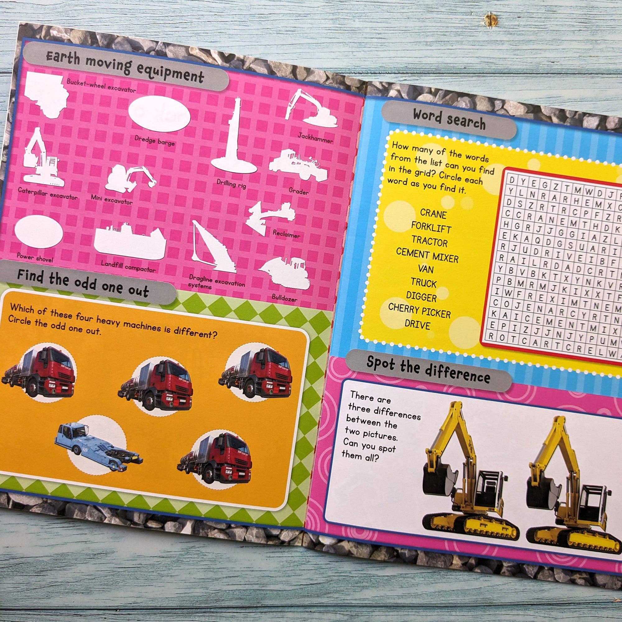 Robert Frederick Ltd – wholesale Sticker – Child & baby – My Book Of 100 Stickers - Vehicles4