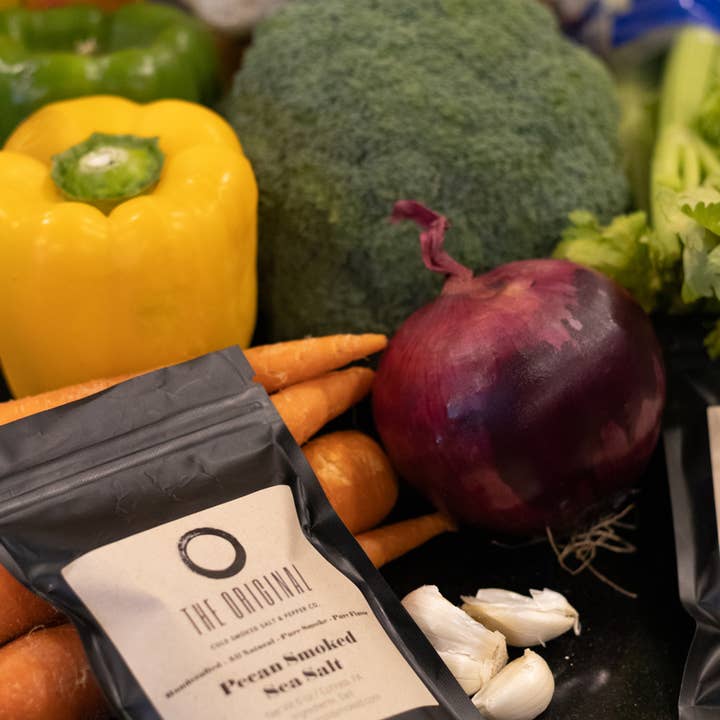 The Original Cold Smoked Salt and Pepper Co. - Wholesale Pepper/peppercorns - Maple Smoked Peppercorn1