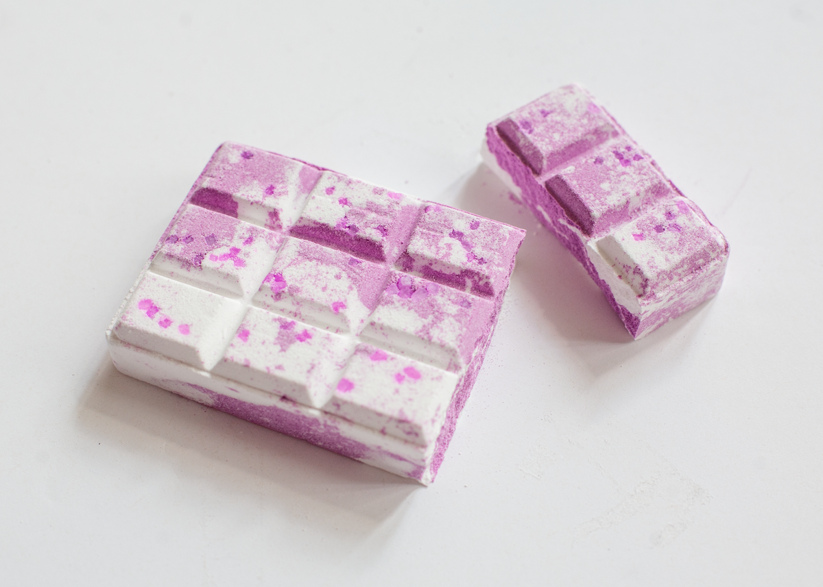 Ivy & Ash - Wholesale Bath Bomb/Fizz - Eucalyptus Bath Fizz Bar | Chocolate Bar Shaped Bath Bomb9