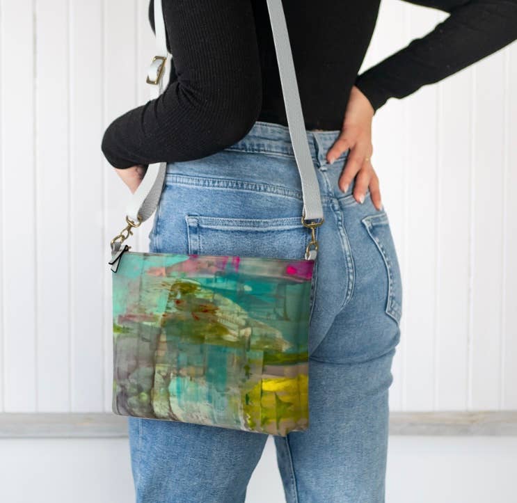 Delisch Jewelry & Accessories - Wholesale Crossbody Bag - Women's - CERISE AQUA CROSSBODY HANDBAG1