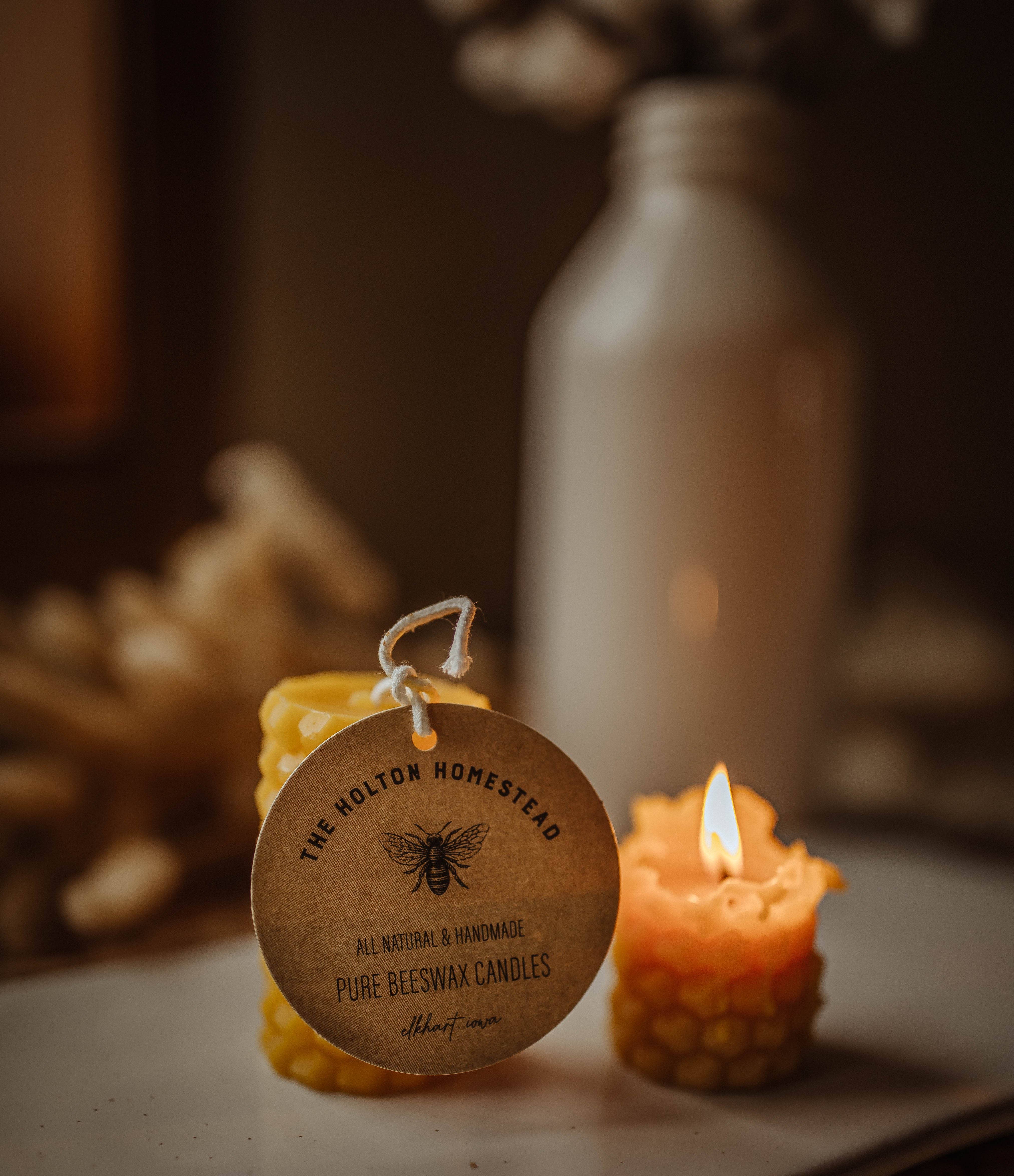 The Holton Homestead - Wholesale Pillar Candle - Beeswax pillar candle 'Bobby"3