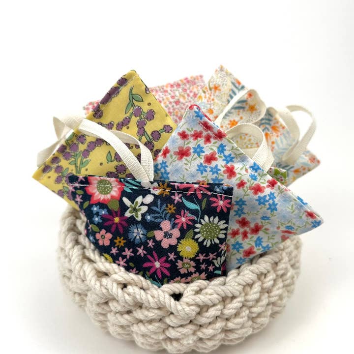 Sachet lavande pour la vente par Miche Niche