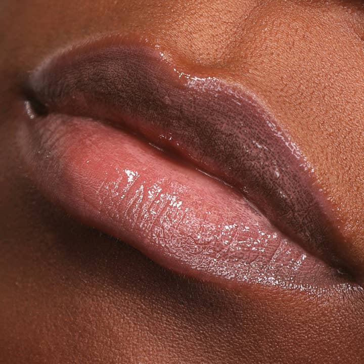 Moira Cosmetics – wholesale Lip-gloss – Glow Getter Hydrating Lip Oil (016, Au Naturel)