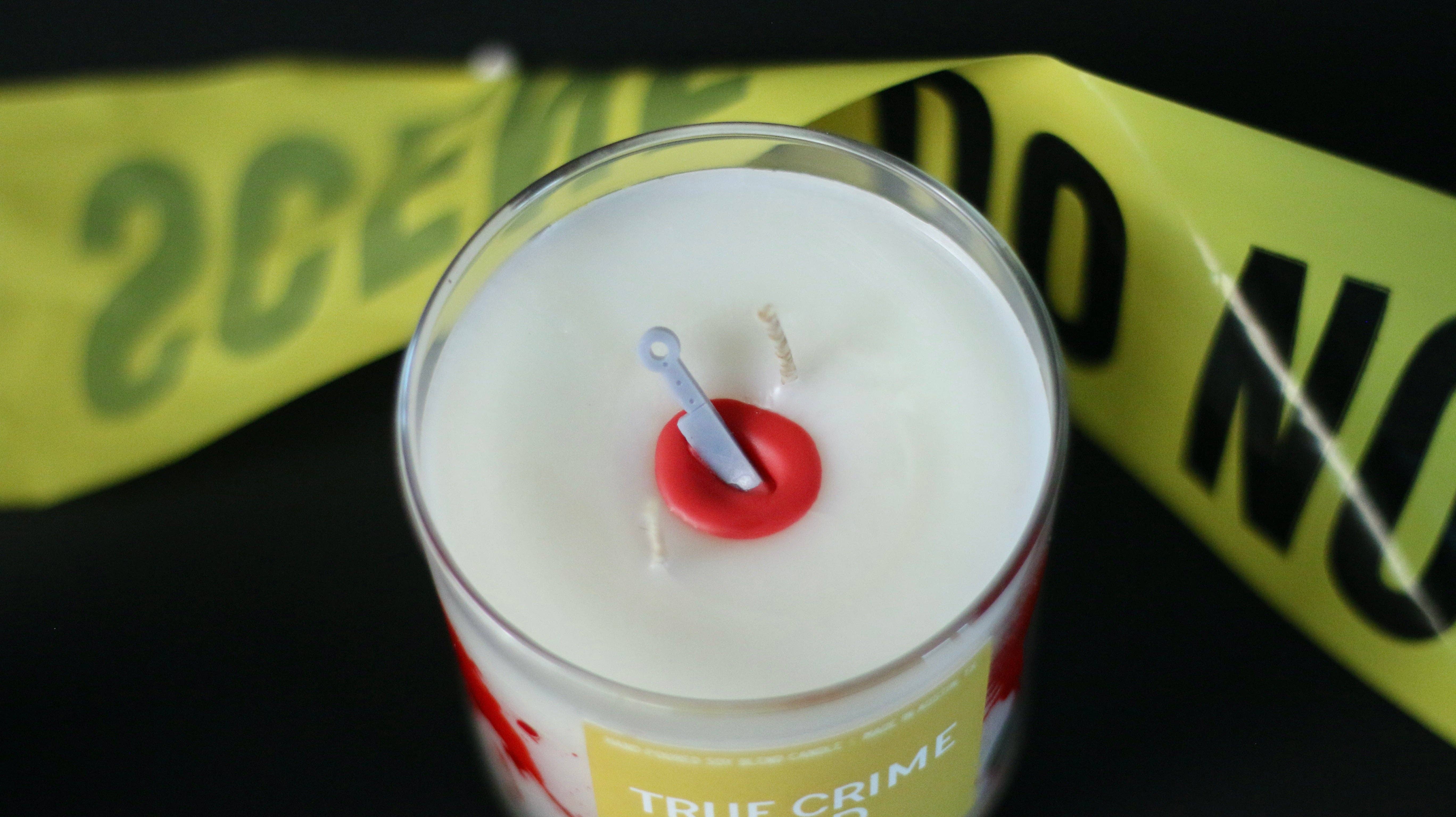 Clay House Candles – wholesale Burkljus – True Crime och Chill behållarljus2