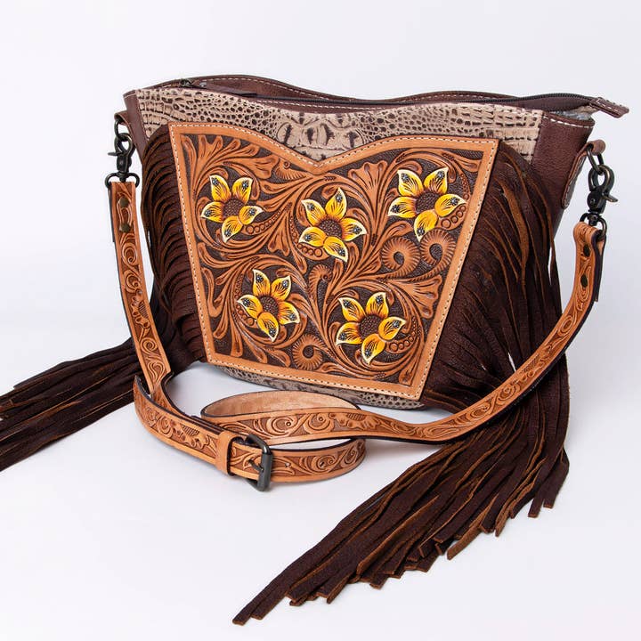 LC-ADBG1063 Bucket Genuine Western Leather Women Bag and other Purchase Wholesale painted buckets. Free Returns & Net 60 Terms on Faire trending on Faire.