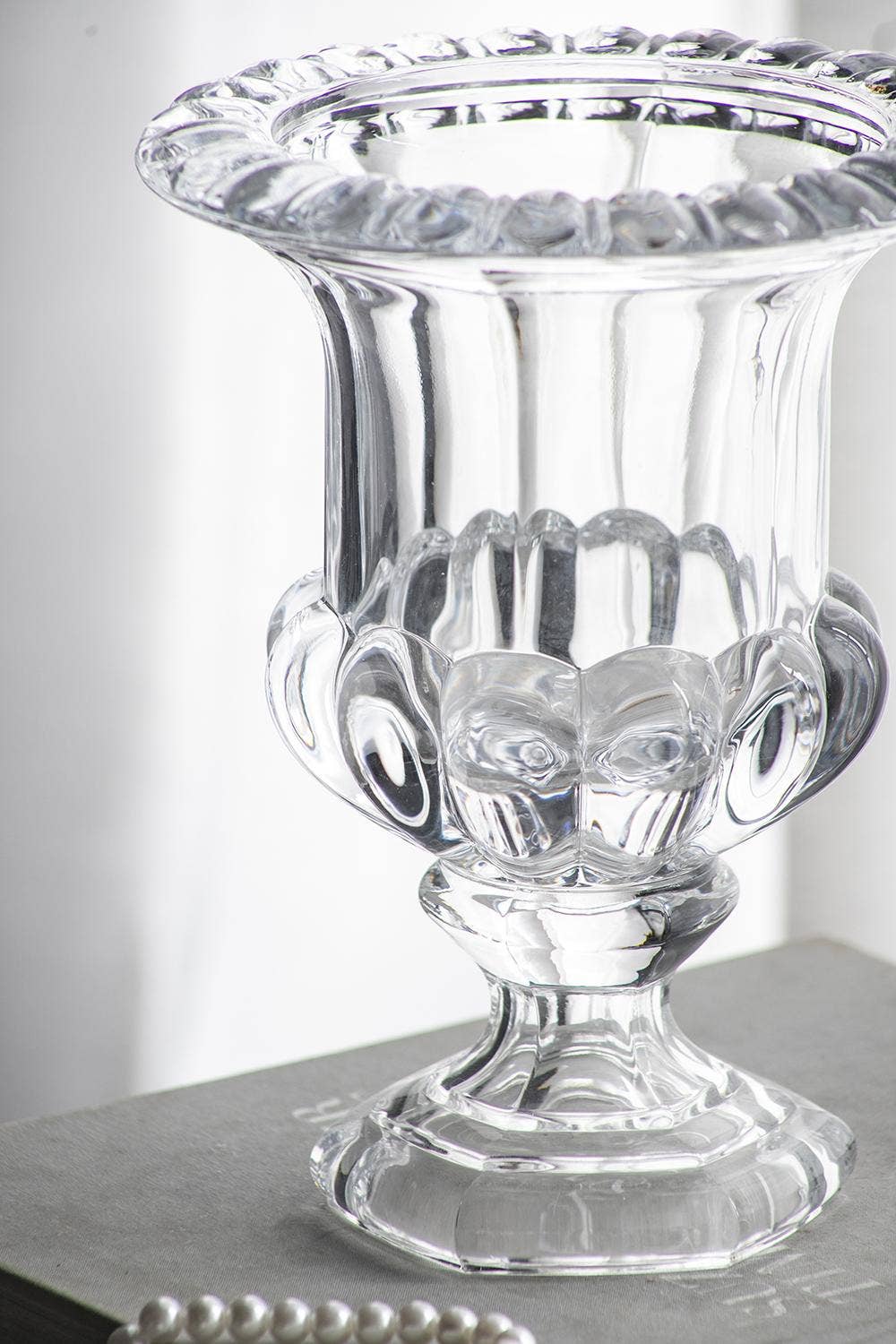 A&B Home Group Inc. - Wholesale Vase - D8x10" Omari Crystal Urn Vase - Large2