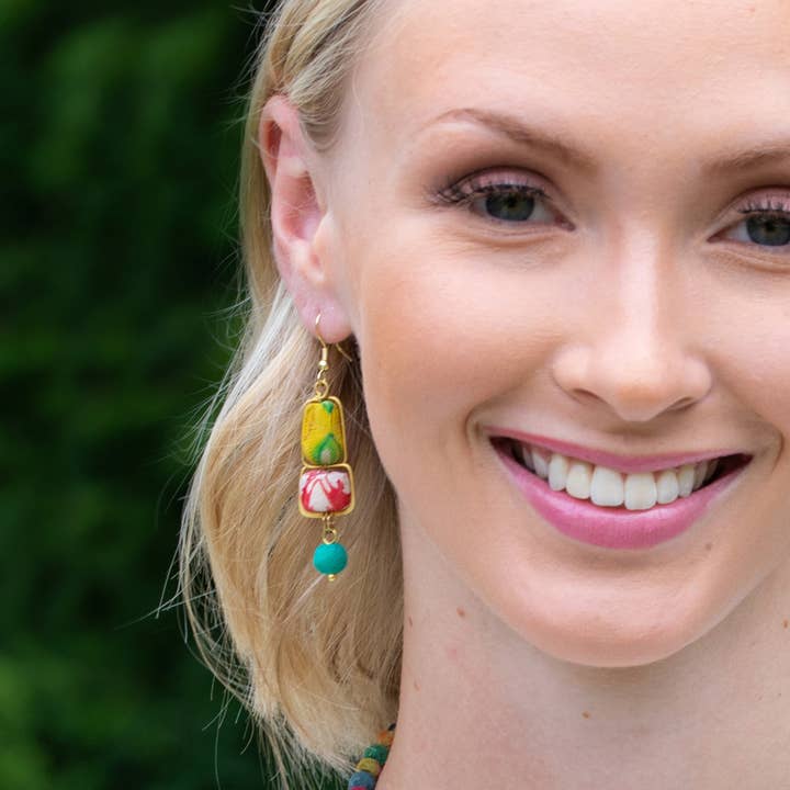 Anju Jewelry - Wholesale Dangle Earrings - Aasha Brass Framed Oblong Beads with Single Drop Earrings