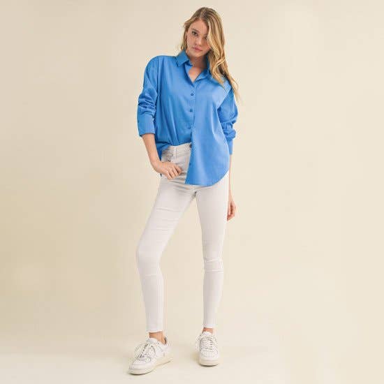 Pinkbloom – Engroshandel Skjorte - Dame – LANGÆRMET SKJORTE I POPLIN MED KNAP OG KRAVE2