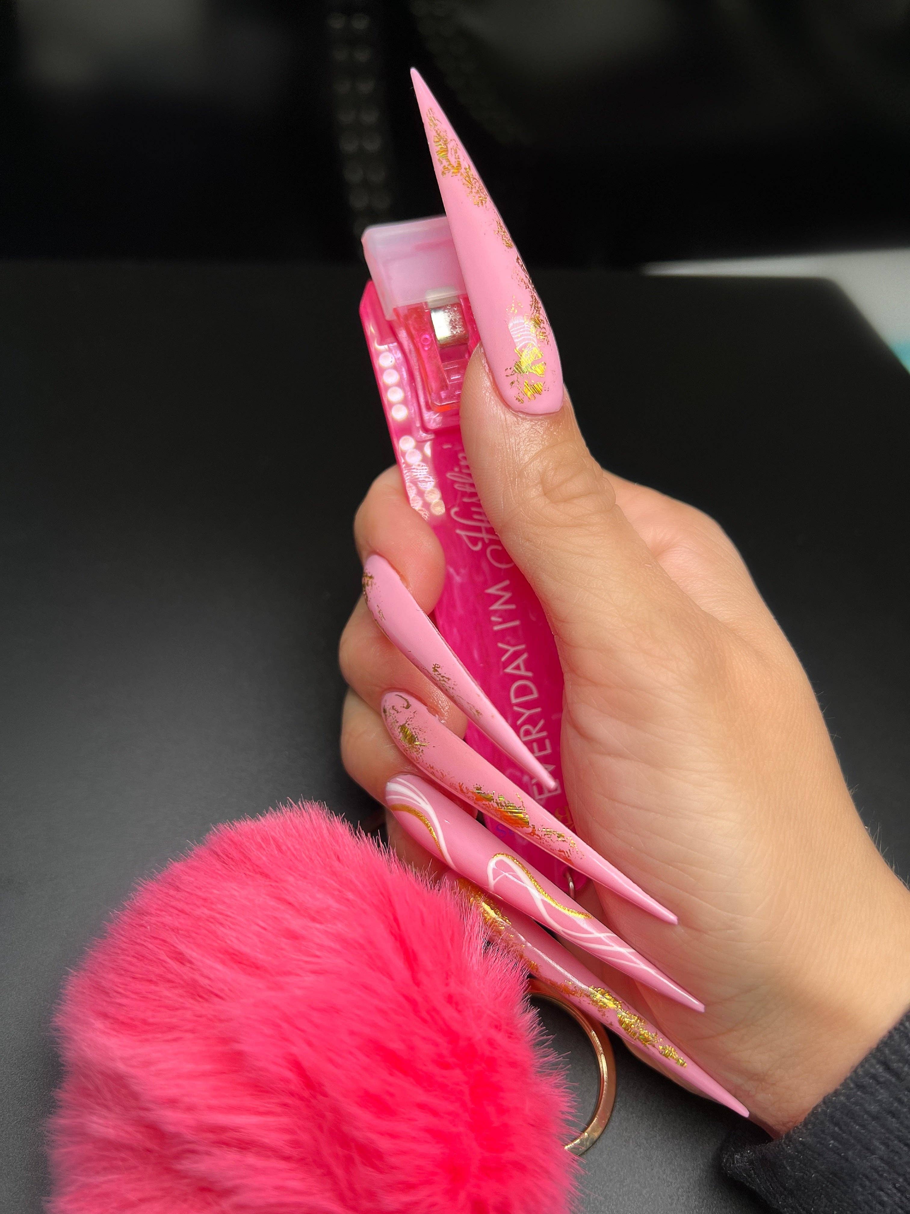 NABulous - Wholesale Keychain - Women's - Long Nails Card Grabber | NABulous17