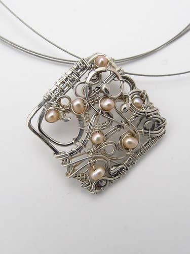silver pendant with keshi beads for wholesale by Kokkozik Jewelry