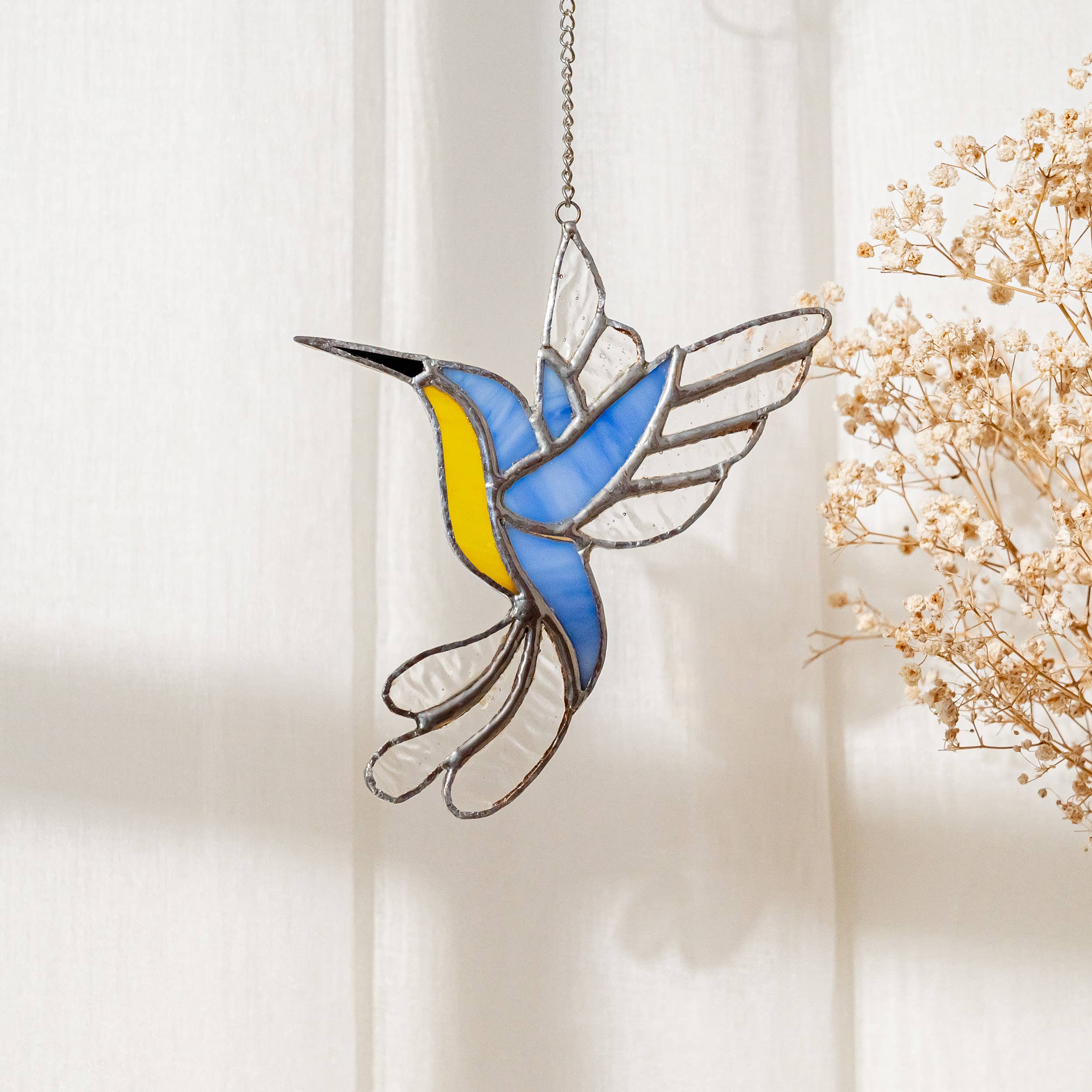 MondoBellissimo - Wholesale Suncatcher - Stained Glass Hummingbird Suncatcher F3512