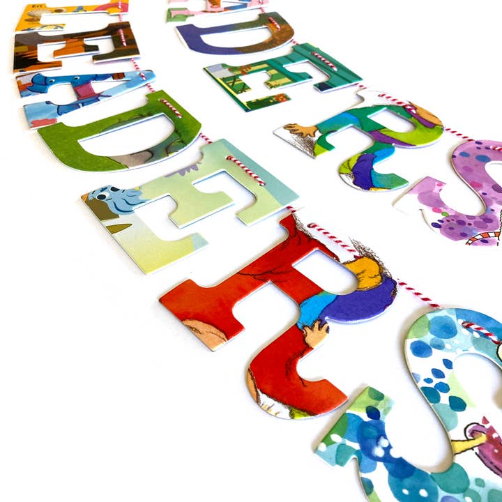 Attic Journals - Wholesale Bunting/Garland - Phrase Garlands - READERS ARE LEADERS1