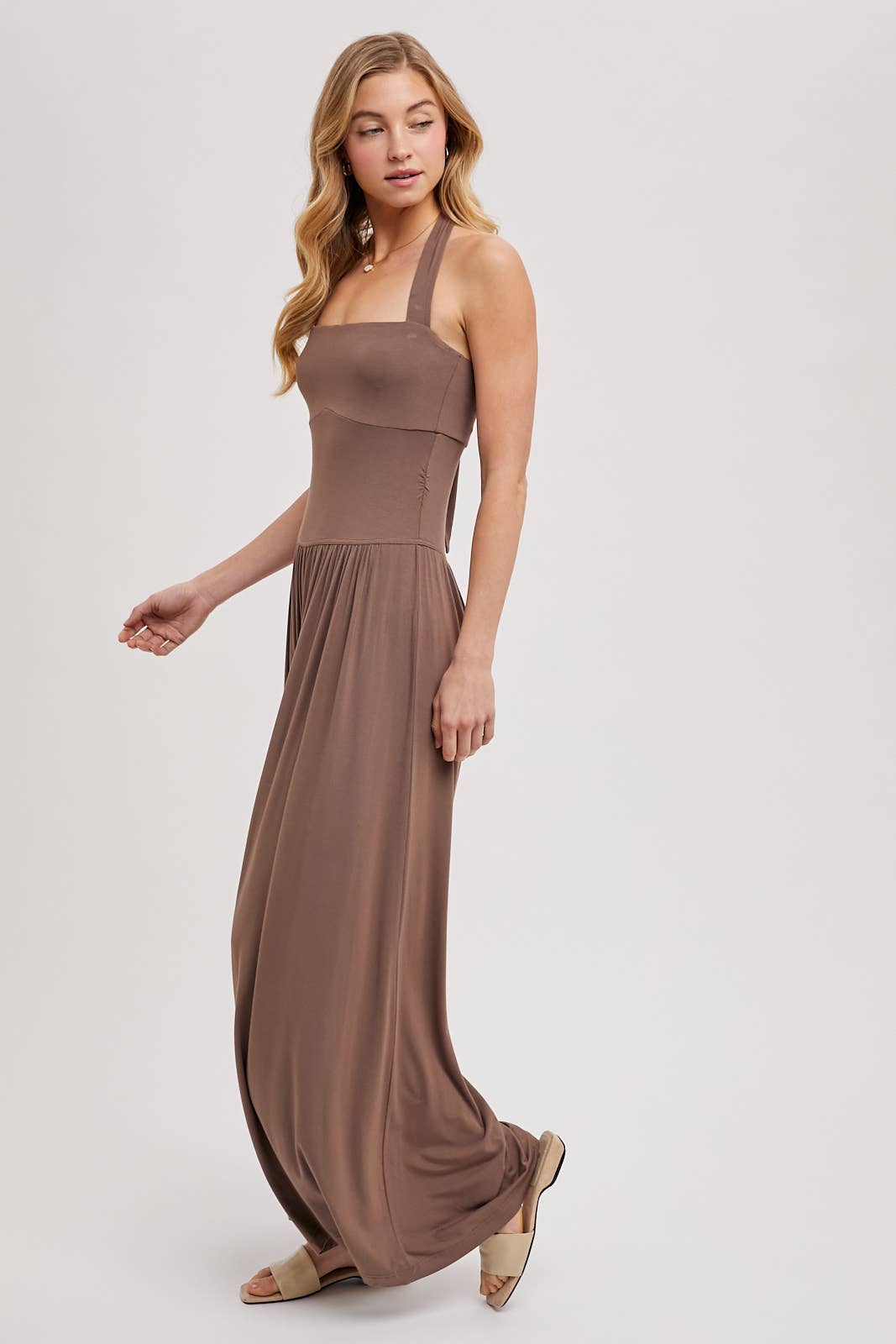 Bluivy – wholesale Jumpsuit – Women's – HALTER TIE-BACK CLOSURE SQUARE NECK WIDE LEG JUMPSUIT15