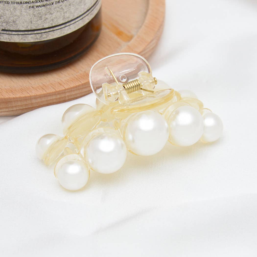 TheDivaSoap – wholesale Hair clip – Women’s – Elegant Pearl Acrylic Hair Claw Clip1