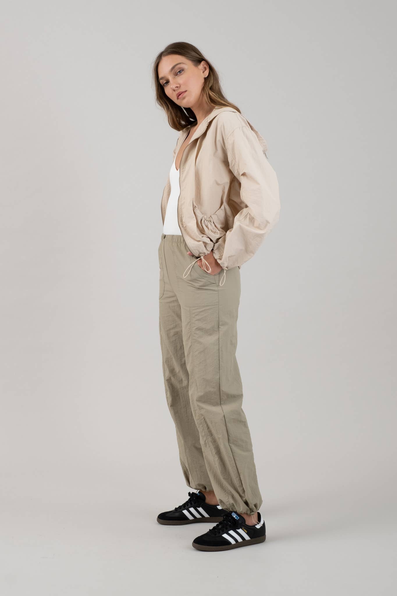 The Workshop Studio - Wholesale Jacket - Women's - ZIP UP DRAWSTRING HOODED JACKET17