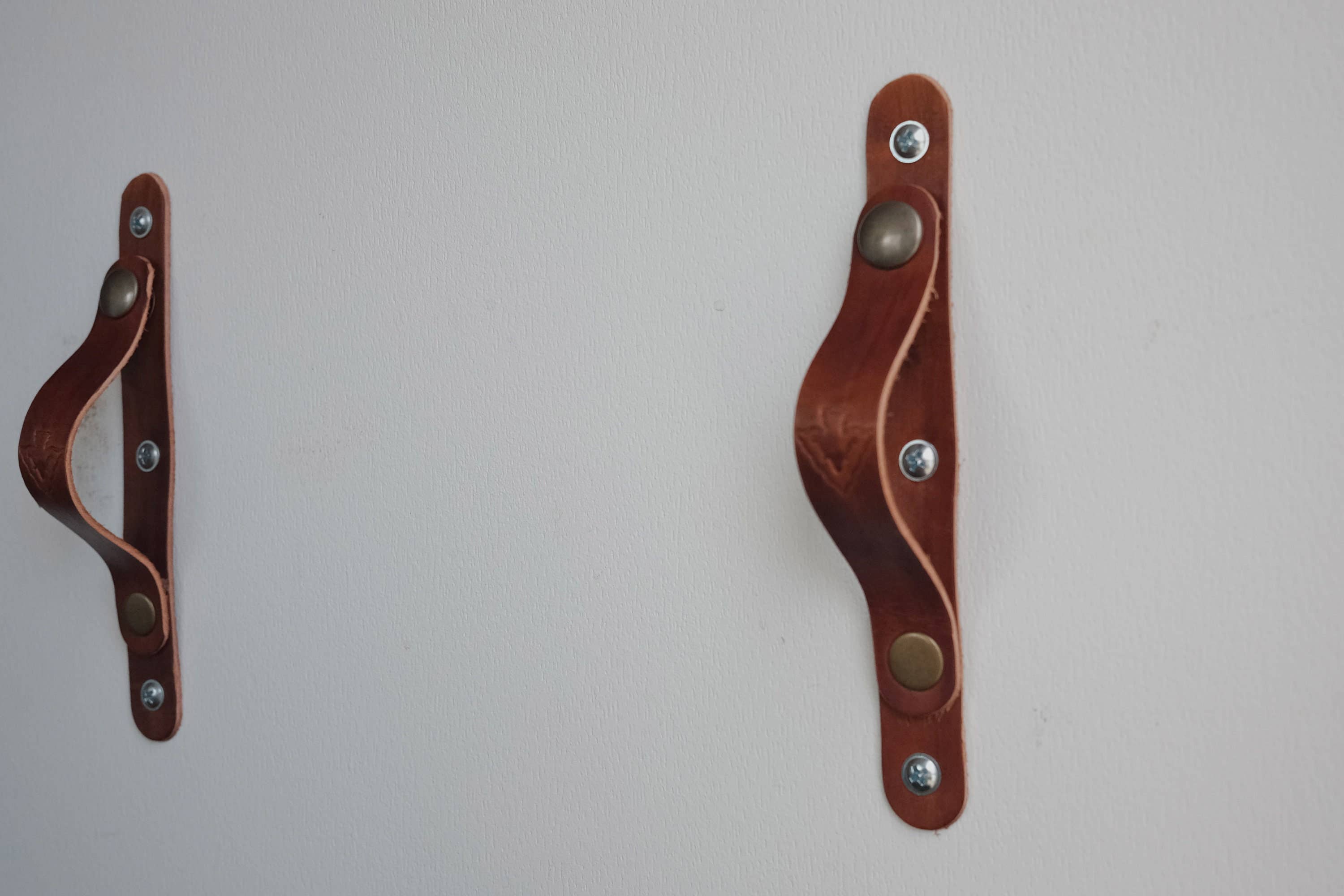 Small Truck Campers - Wholesale Wall Hook - Leather Axe Display/Holder4