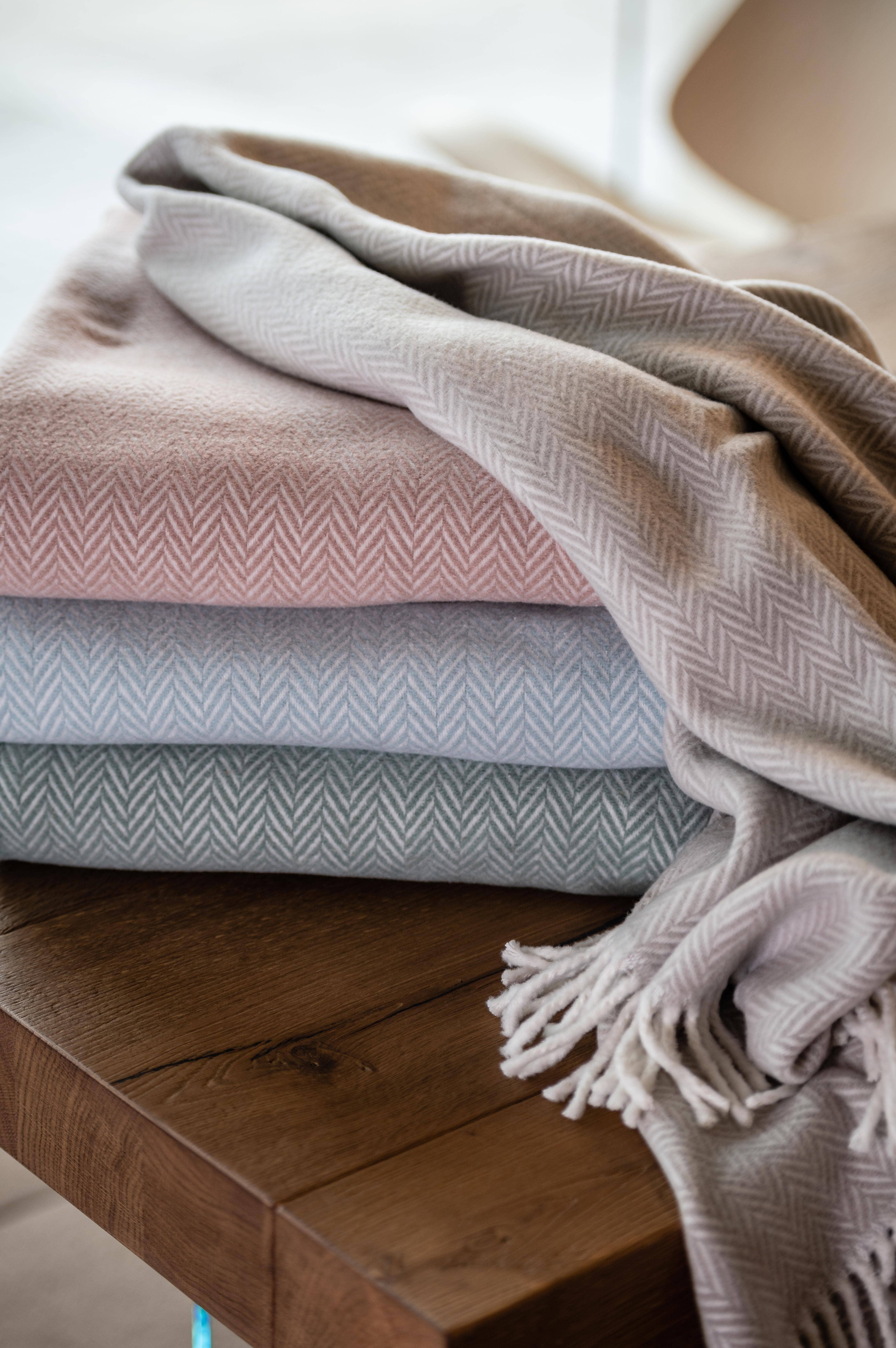 A Soft Idea - Wholesale Throw Blanket - 355 - Herringbone Plush Throw17