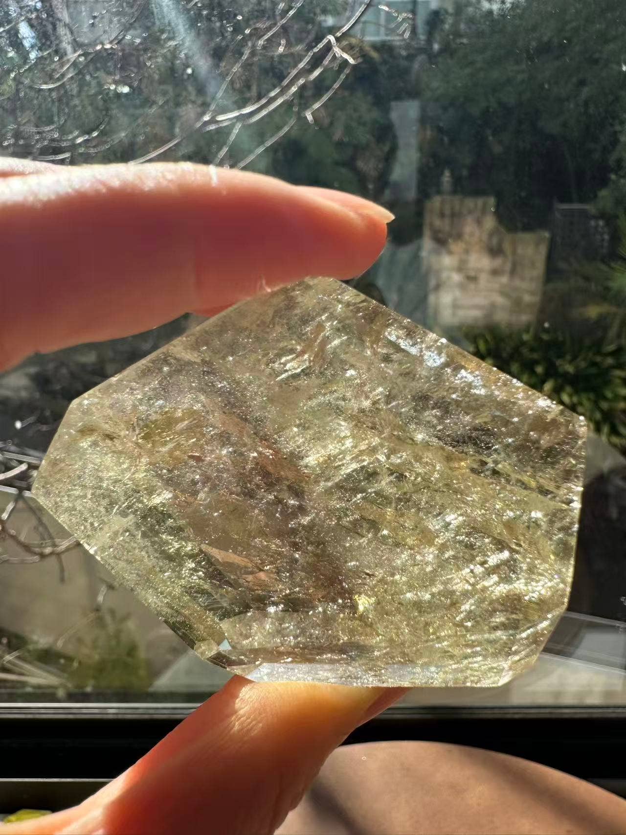 Moon Rituals - Wholesale Spiritual Stone/Crystal - Rare Brazilian Golden Healer Quartz Freeform - High-Frequency Luminous Crystal for Abundance & Creative Flow7