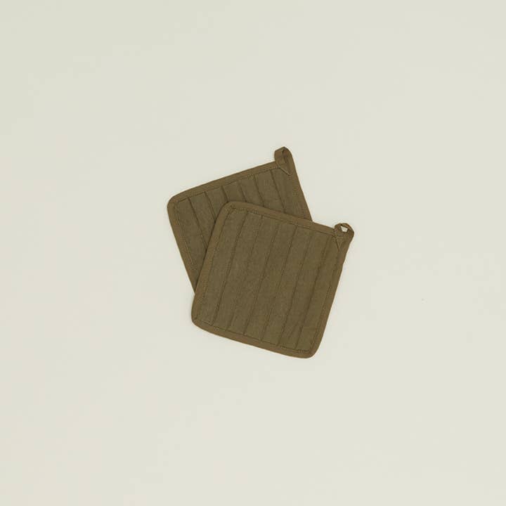 Hawkins New York - Wholesale Oven Mitt/Pot Holder - SIMPLE LINEN POT HOLDERS - SET OF 26