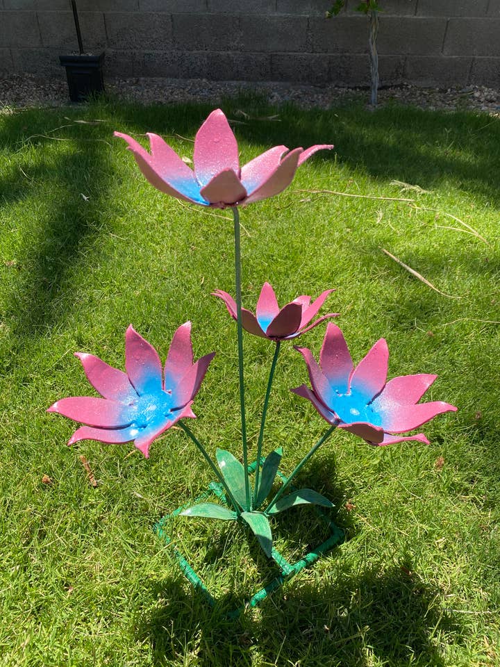 Elegant Flower Bouquet for wholesale by US Metal Plants