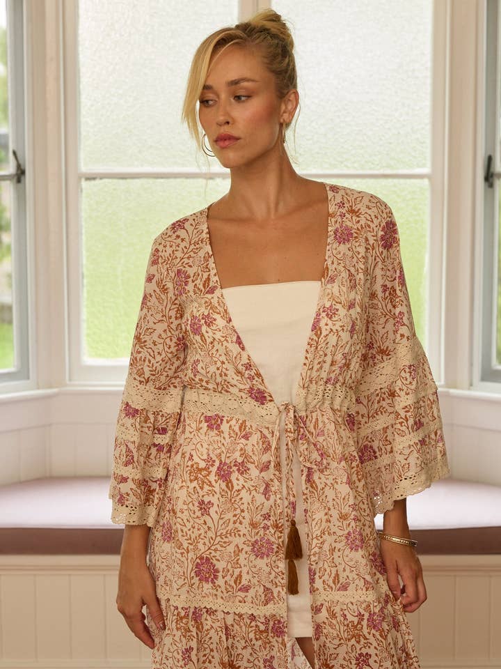 Naudic - Wholesale Jacket – Women's - Juliette Jacket Meander Print1