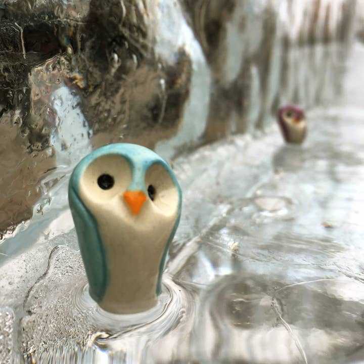 Plays in Mud Pottery - Wholesale Decorative Figurine - Tiny Owl Ceramic Stoneware Figurine Handmade Decoration1
