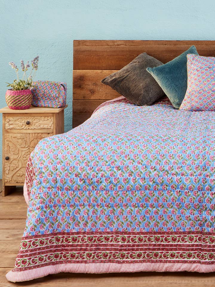 Taruni - Shvanthi Block Print Reversible Quilt for wholesale by Namaste