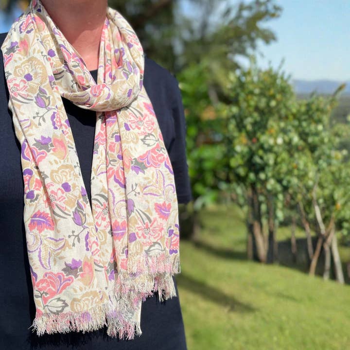 Lenço com Estampa Jacobina por atacado de Earth Squared