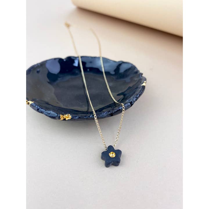 Barrow PDX - Wholesale Pendant/Charm Necklace - Mini Flower Necklace - Various Colors1