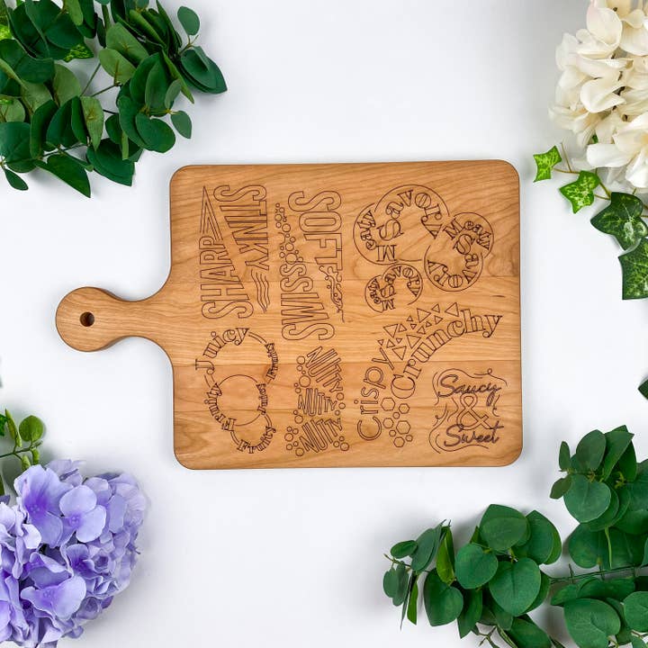 Cherry Paddle Serving Board - Snijplank op maat voor wholesale door Buzzee Boards USA