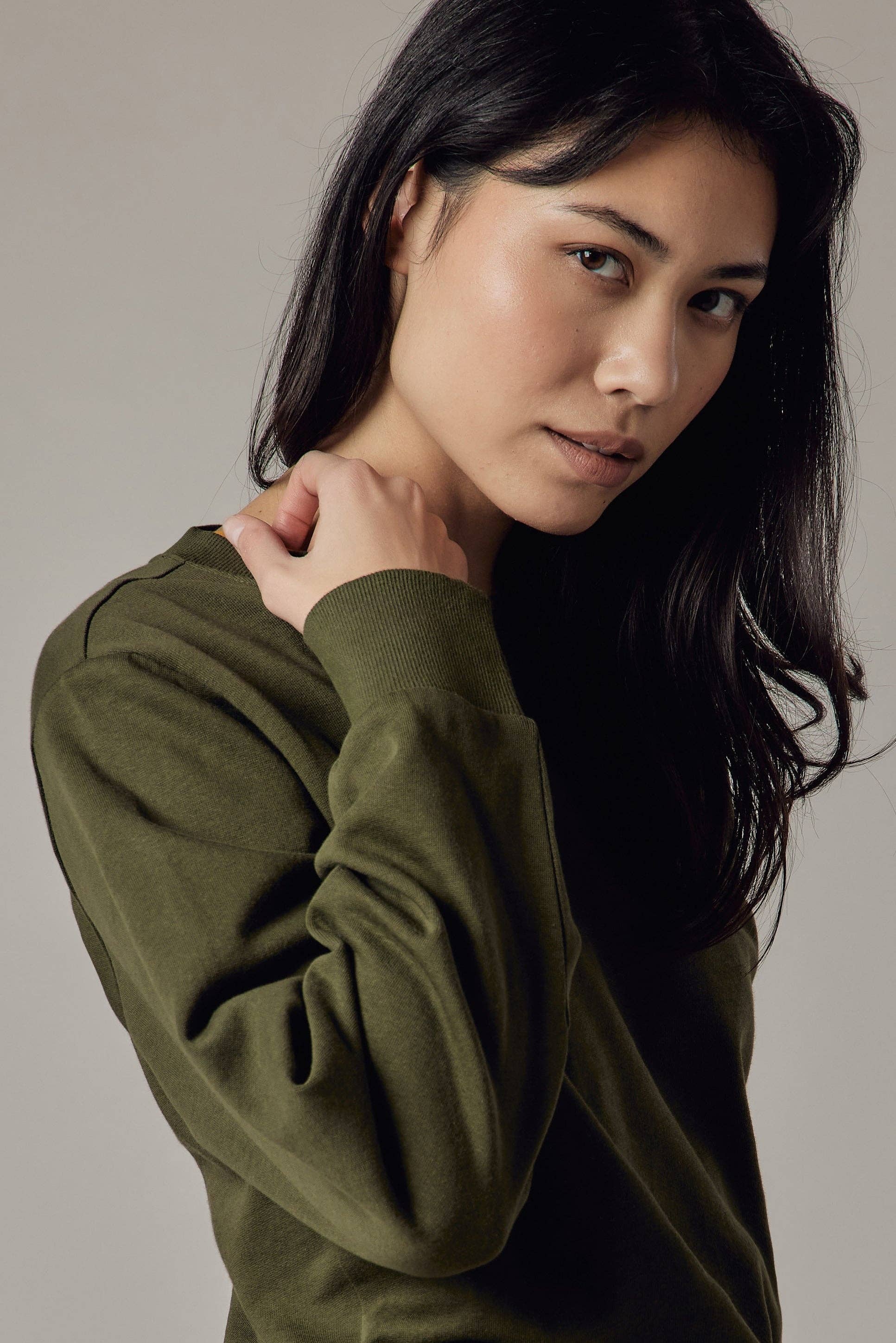 Military Green Crew Neck Sweatshirt for wholesale on Faire13