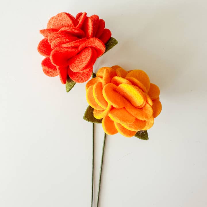Resa Curbo Creative - Wholesale Artificial flowers - Marigold Mini Felt Flower - Orange4