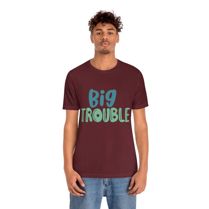 T-shirt à manches courtes en jersey Big Trouble pour la vente par LimenDime Market