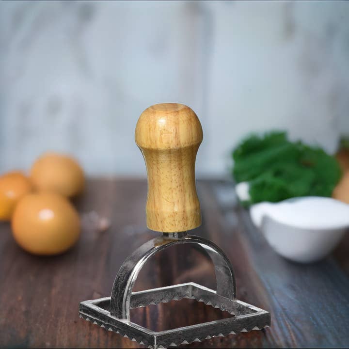 Kitchen Supply Wholesale - Wholesale Kitchen Tool/Gadget - Square Ravioli Stamp 2.5 Inch1