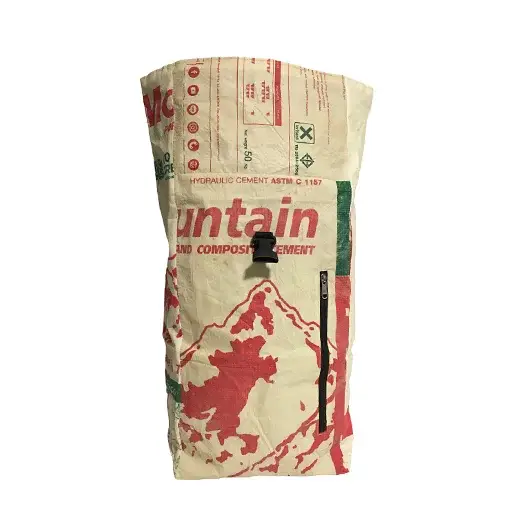 Upcycling by Bekos - Vente Sac à bandoulière – unisexe - Sac à dos messager en upcycling fabriqué à partir de sacs de ciment recyclés1