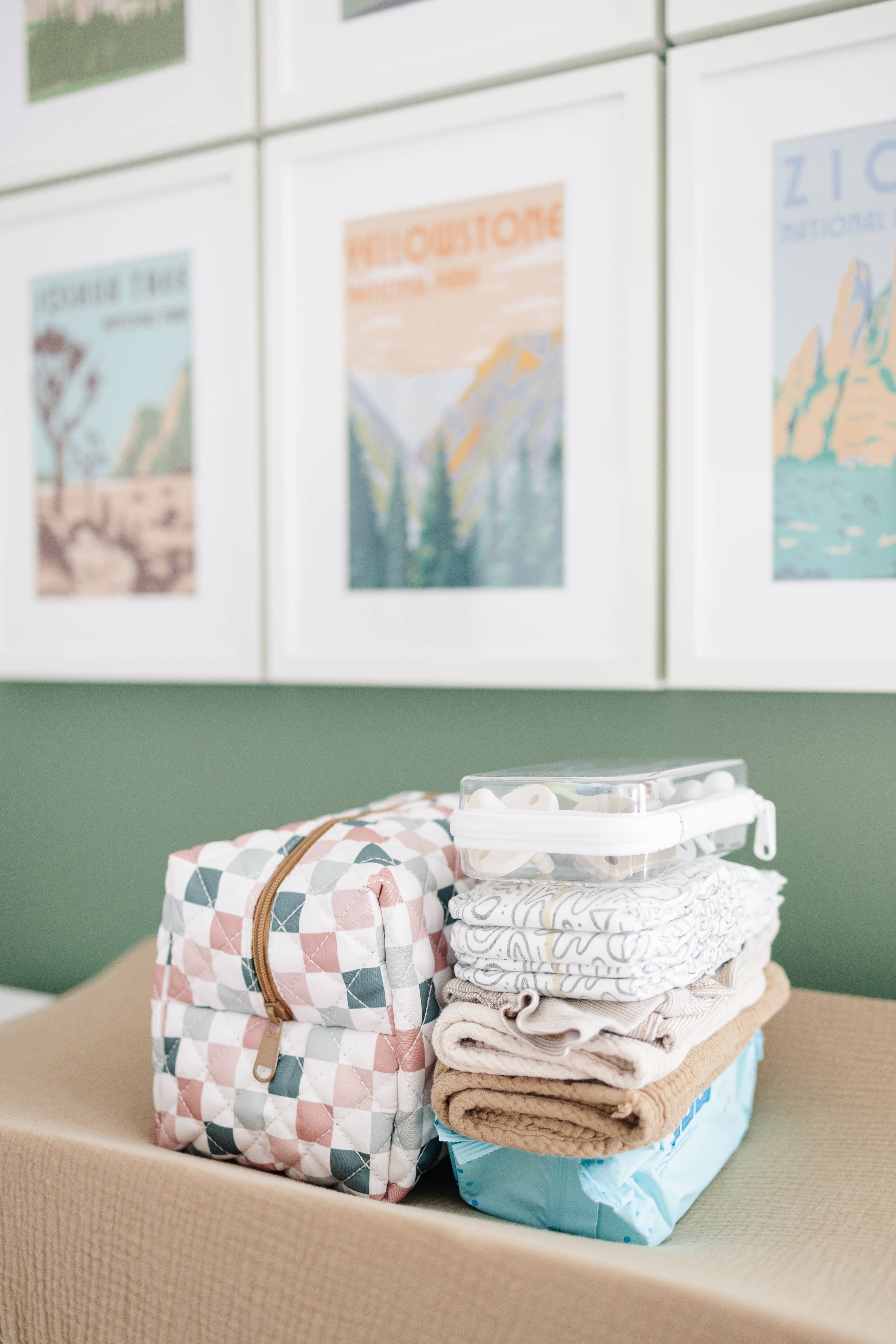 Frederick Family Co. - Wholesale Makeup/Cosmetic Bag - Quilted Carry All Pouch for Women – Large Makeup Organizer Bag, Stand Up Toiletry Case, Wide Zipper Opening, Cute Travel Pouch26