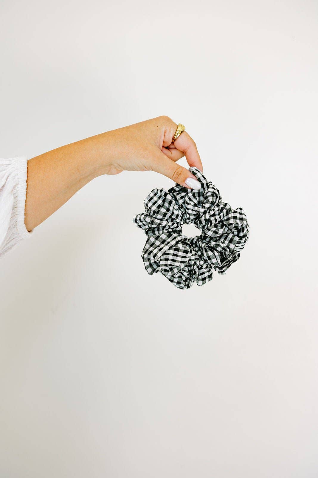 Shop Andi - Wholesale Scrunchie - Women's - Aspen Jumbo Scrunchie1