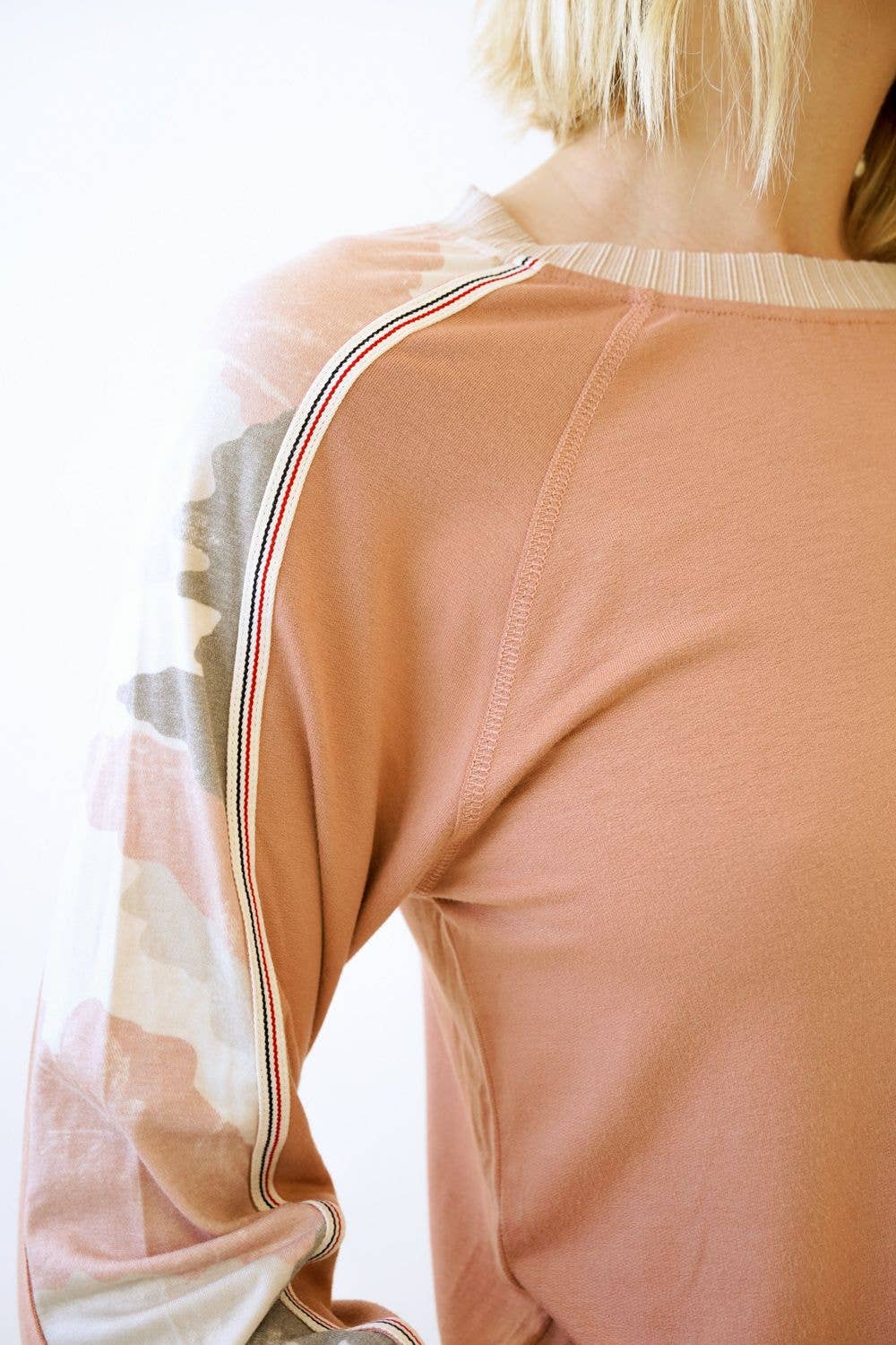 Mystree – wholesale Sweatshirt – Women's – 19021 Camo SV Pullover23