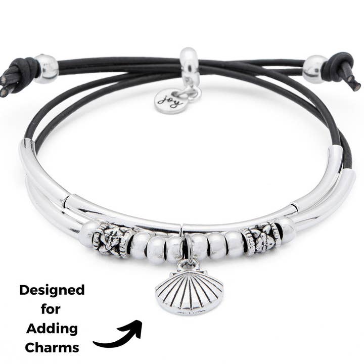 Pannenkoek Zilver & Leren Verstelbare Maat Armband voor wholesale door Lizzy James