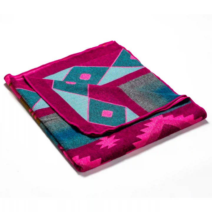 Coperte all'ingrosso Baby Alpaca Fucsia Gufo 74x90 Pollici per la vendita all'ingrosso da parte di EcuadorStores