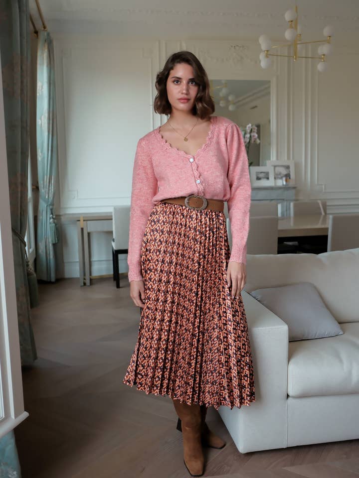 Long pleated skirt with geometric print for wholesale by LOVIE & CO